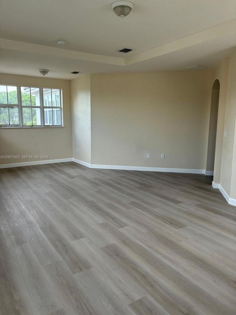 8205 NW 116th Ave, Doral, FL 33178 Photo