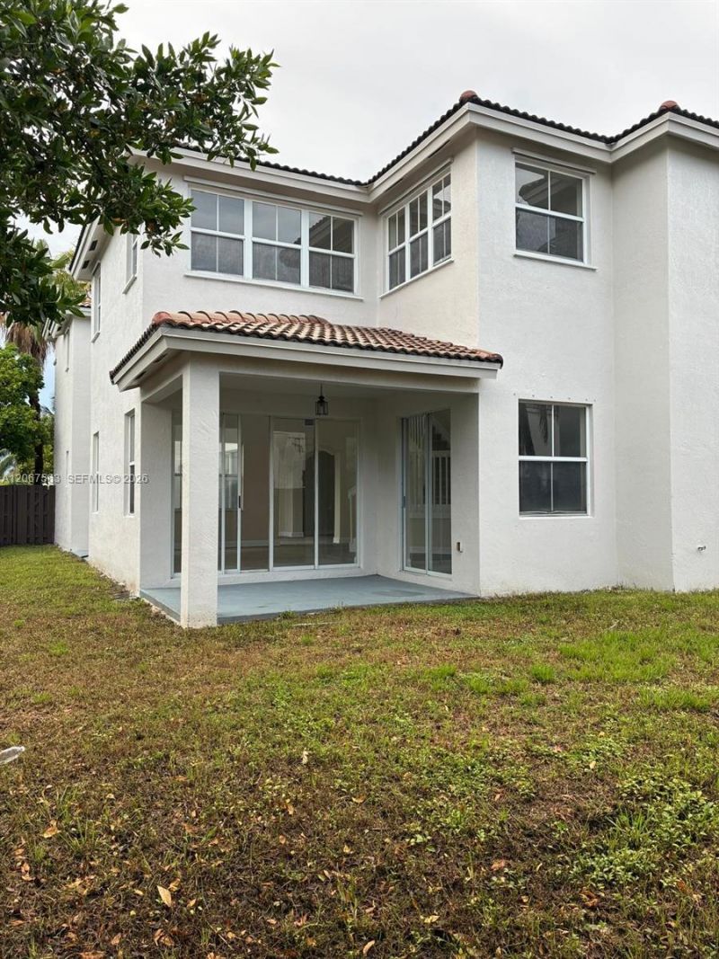 8205 NW 116th Ave, Doral, FL 33178 Photo