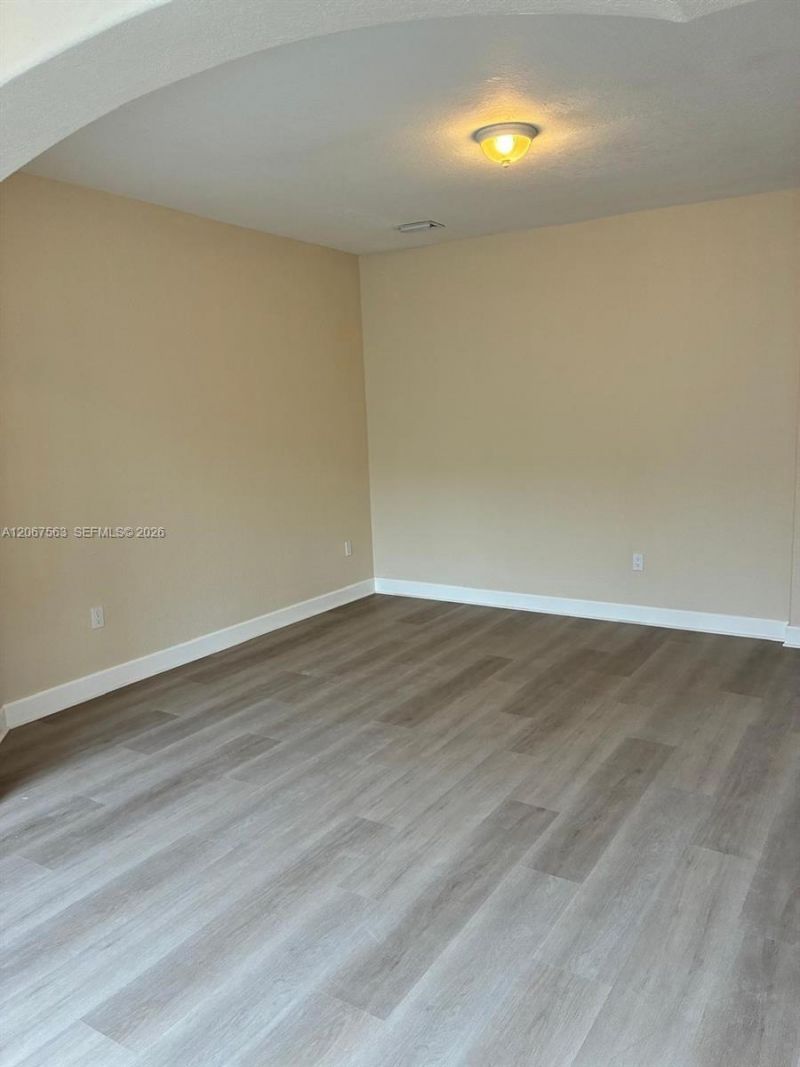 8205 NW 116th Ave, Doral, FL 33178 Photo
