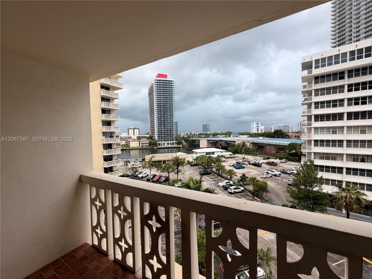 1825 S Ocean Dr , Unit 607, Hallandale Beach, FL 33009 Photo