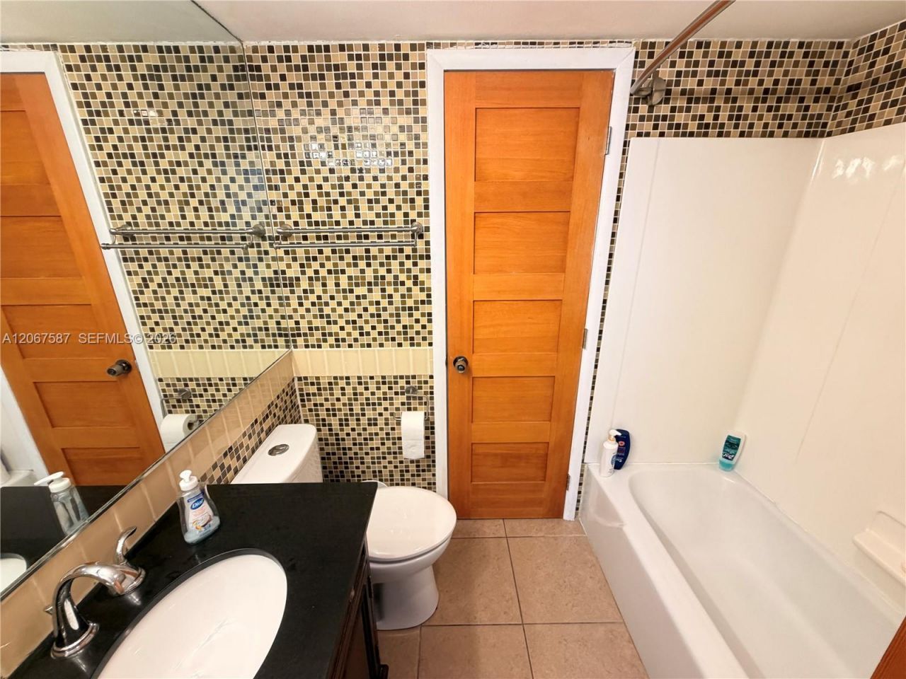 1825 S Ocean Dr , Unit 607, Hallandale Beach, FL 33009 Photo
