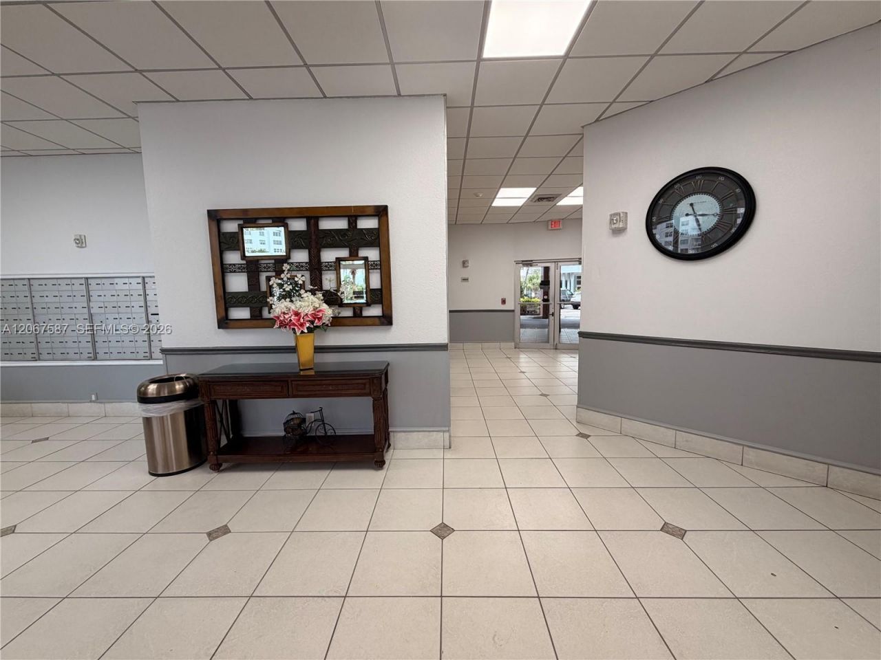 1825 S Ocean Dr , Unit 607, Hallandale Beach, FL 33009 Photo