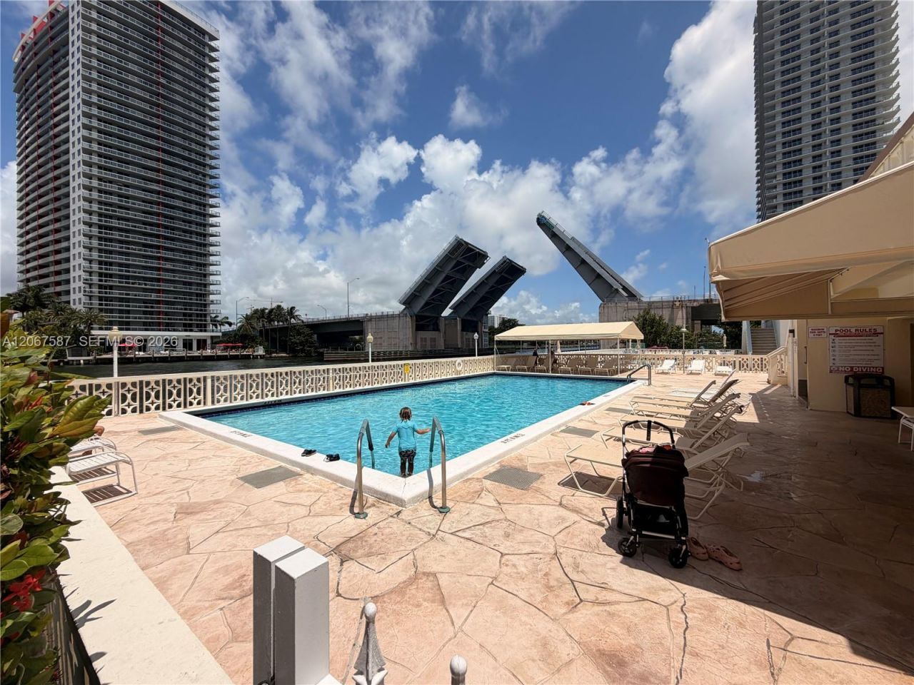 1825 S Ocean Dr , Unit 607, Hallandale Beach, FL 33009 Photo