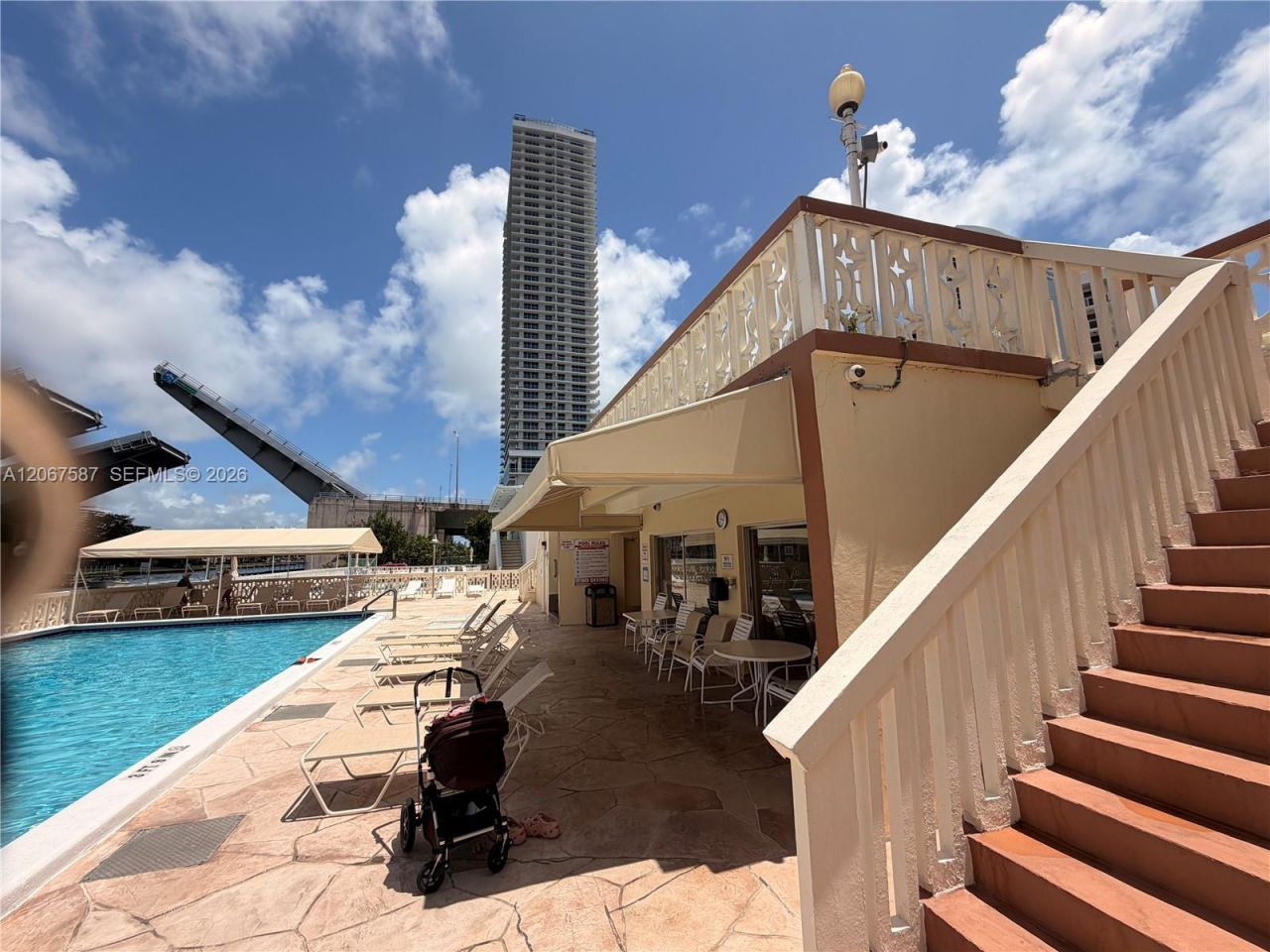 1825 S Ocean Dr , Unit 607, Hallandale Beach, FL 33009 Photo