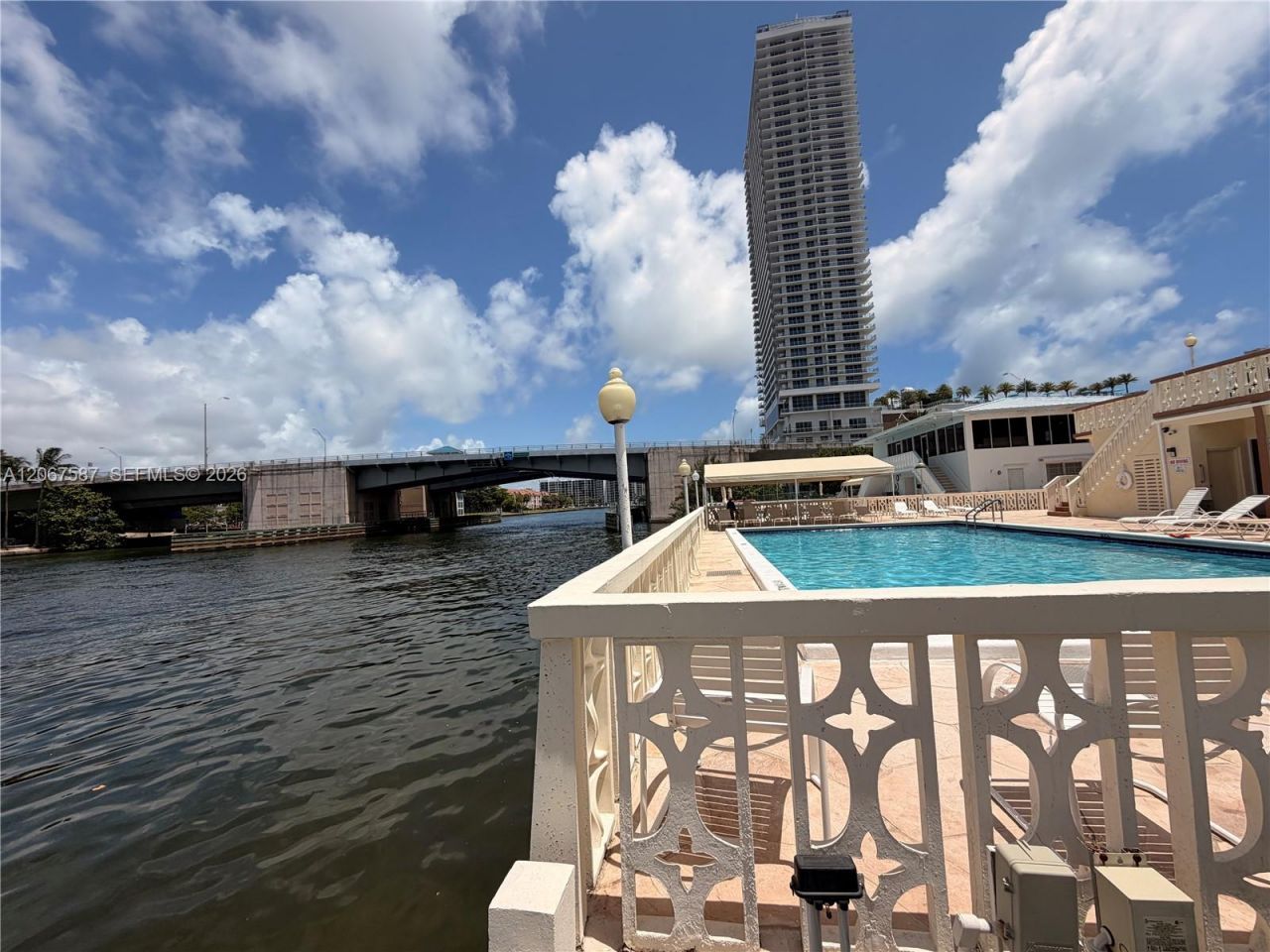 1825 S Ocean Dr , Unit 607, Hallandale Beach, FL 33009 Photo