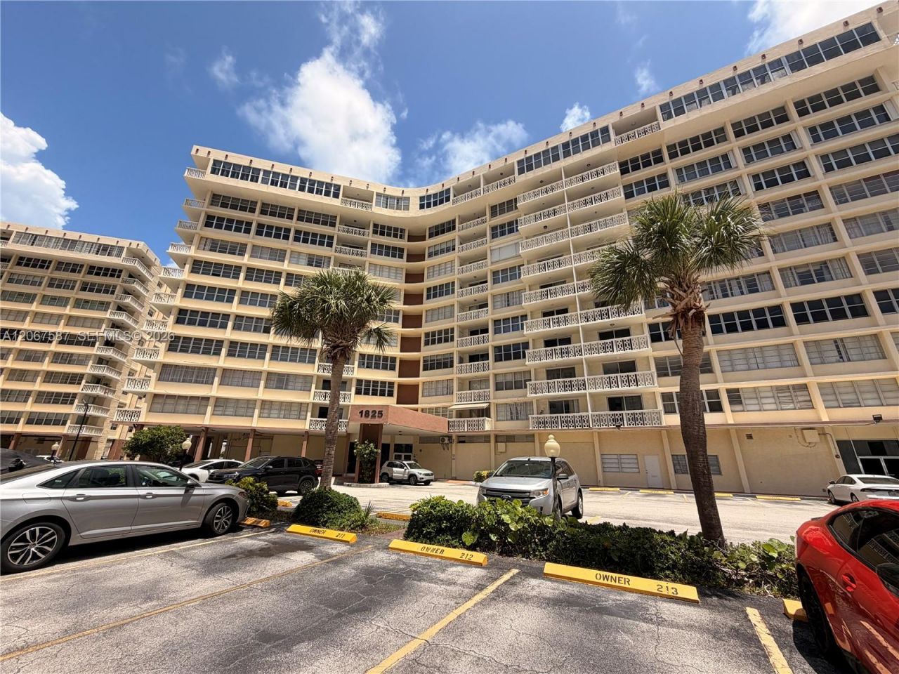 1825 S Ocean Dr , Unit 607, Hallandale Beach, FL 33009 Photo
