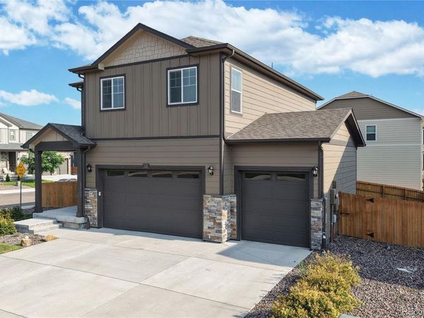 2122 Pineywoods Street , Mead, CO 80542
