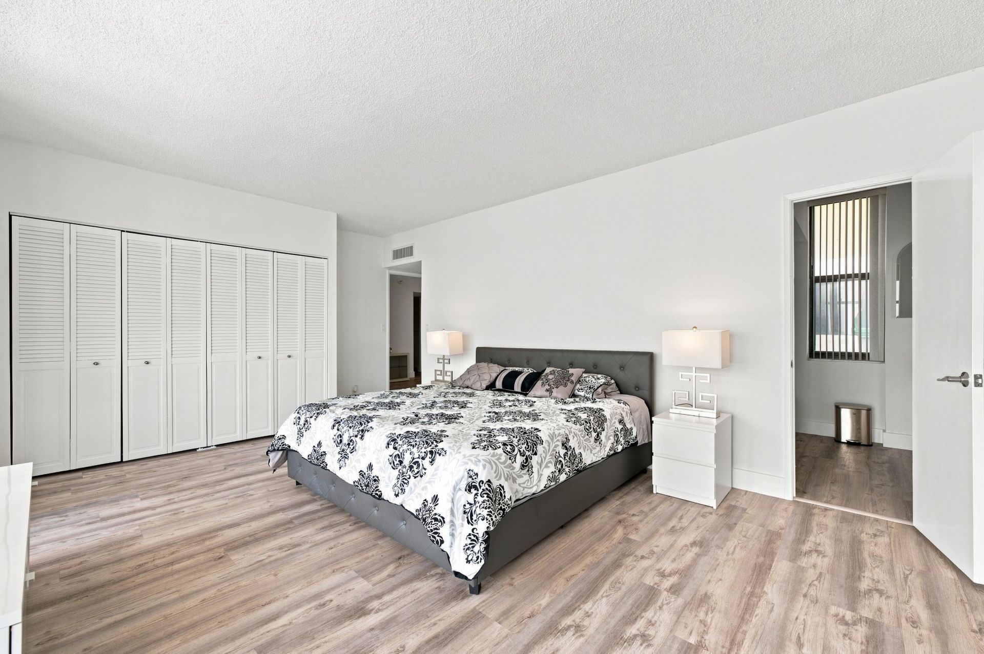 18181 NE 31st Court, Unit PH10, Aventura, FL 33160 Photo