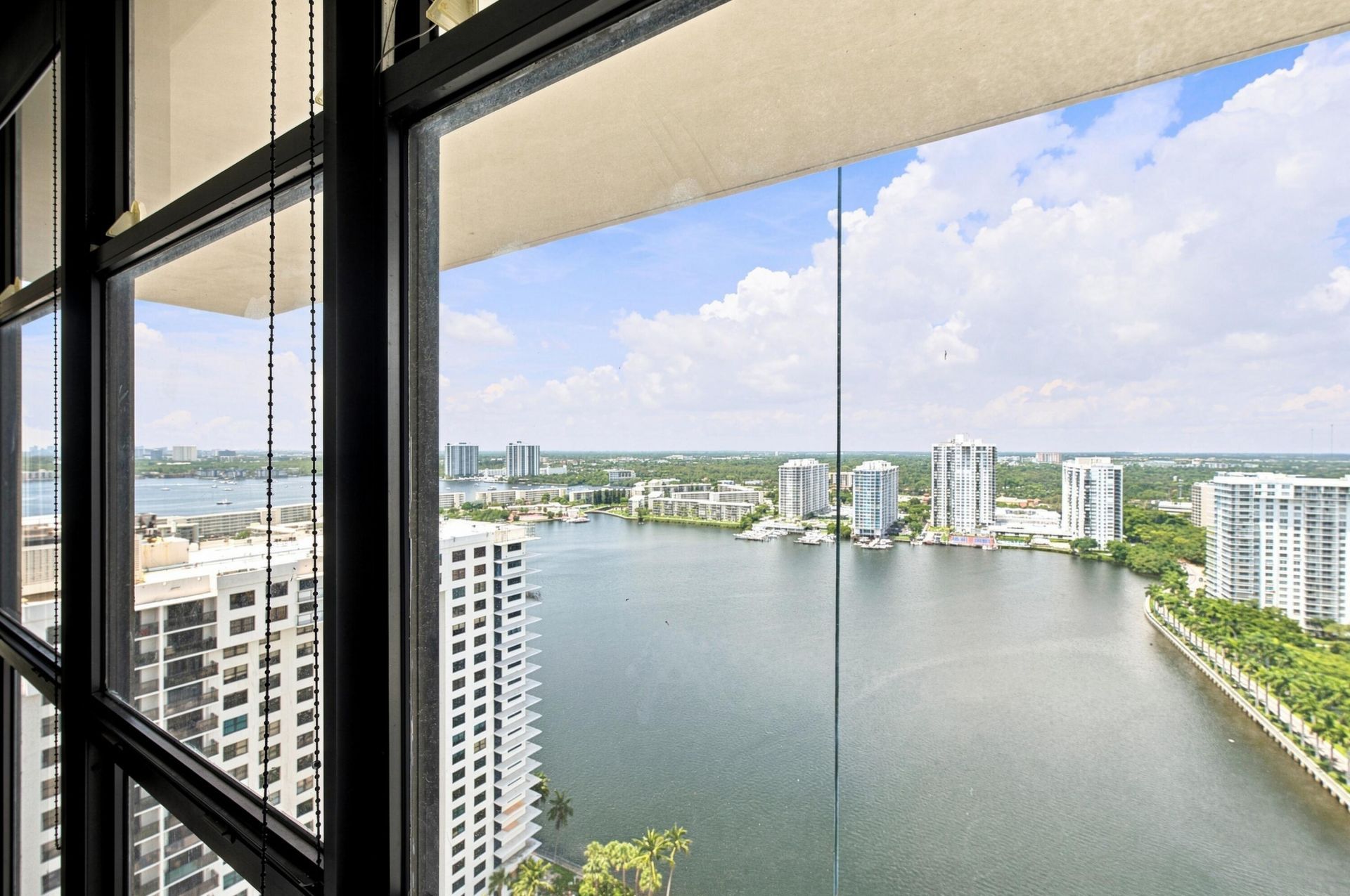 18181 NE 31st Court, Unit PH10, Aventura, FL 33160 Photo