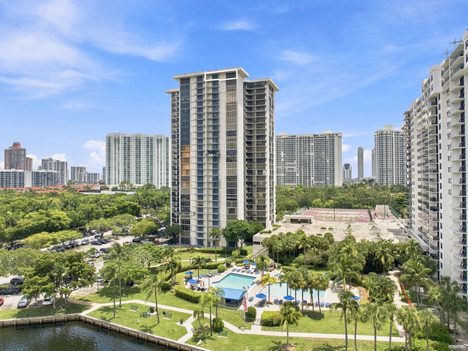 18181 NE 31st Court, Unit PH10, Aventura, FL 33160 Photo