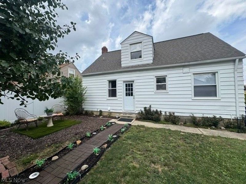 2725 Walbrook Avenue, Cleveland, OH 44109 Photo 35