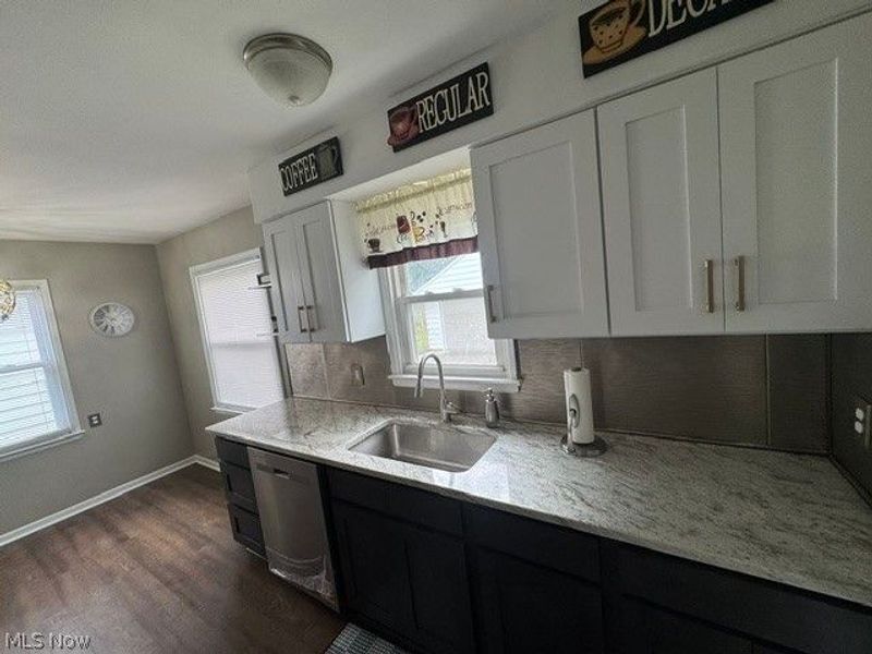 2725 Walbrook Avenue, Cleveland, OH 44109 Photo 8