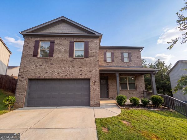 611 Dodson Lake Court, Fairburn, GA 30213