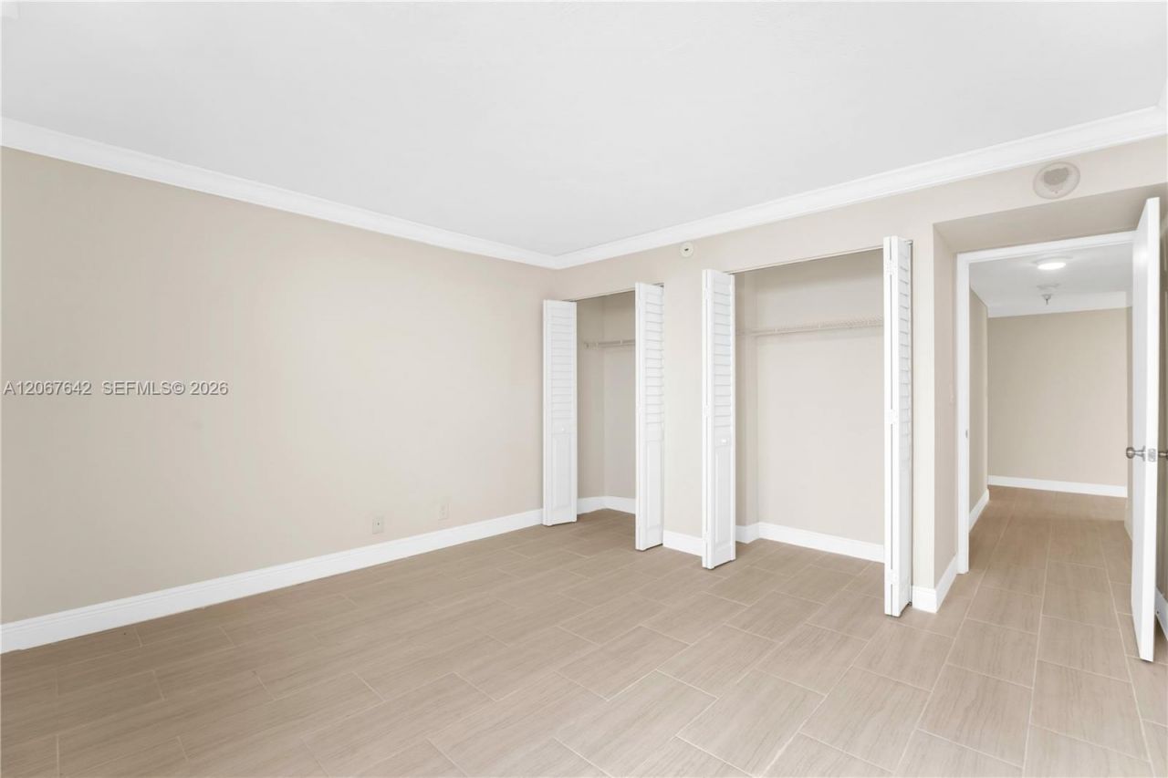 290 174th St, Unit 1519, Sunny Isles Beach, FL 33160 Photo