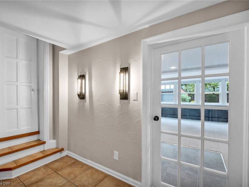 2717 Derbyshire Road, Cleveland Heights, OH 44106 Photo 22