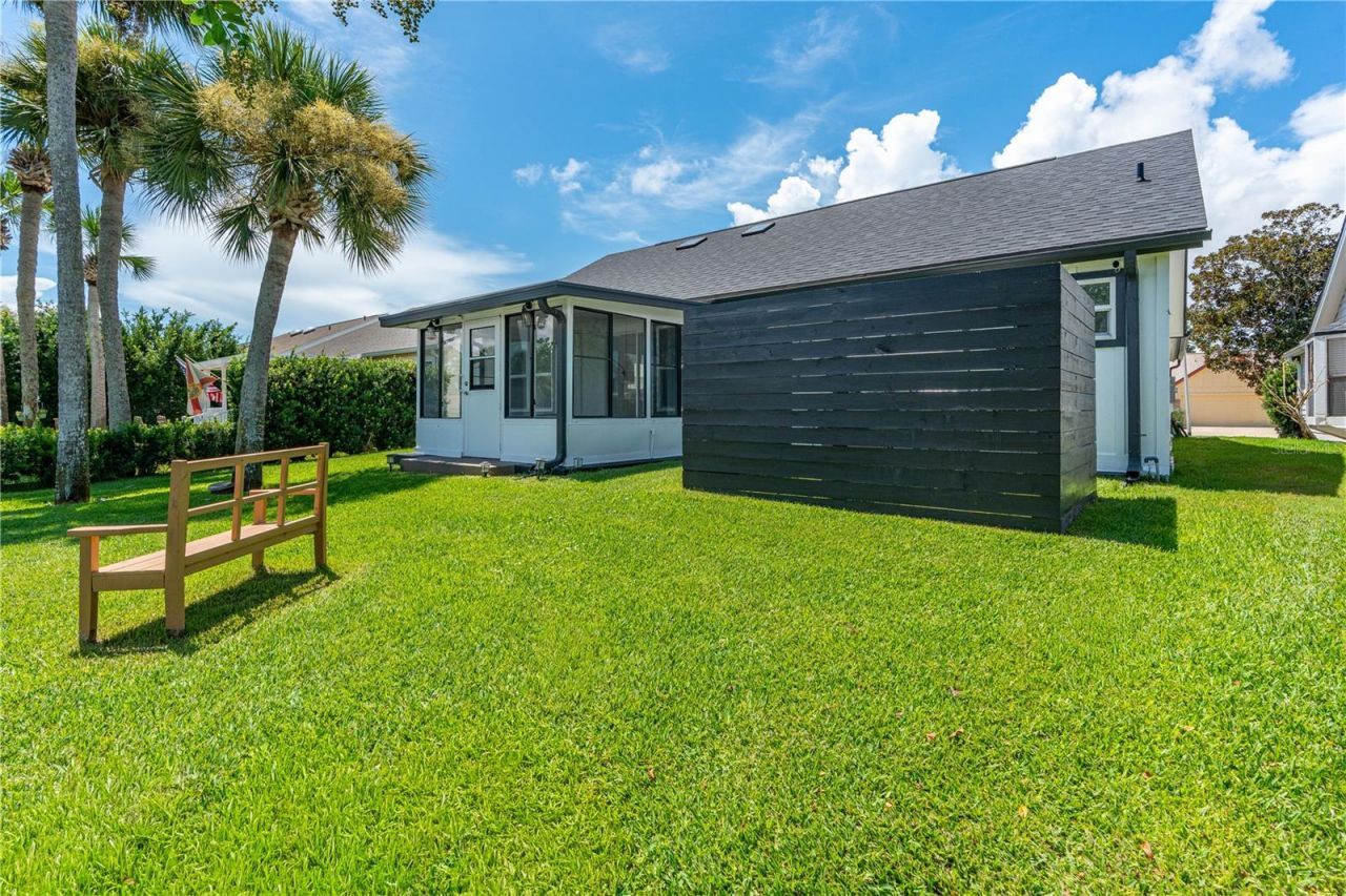 762 Pine Shores Circle, New Smyrna Beach, FL 32168 Photo