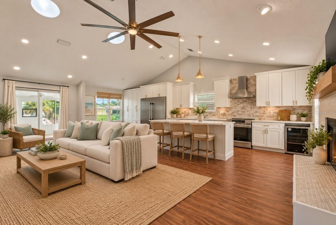 762 Pine Shores Circle, New Smyrna Beach, FL 32168 Photo