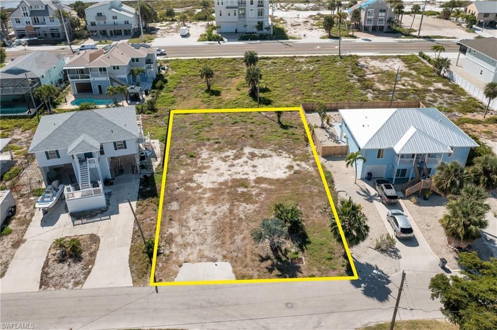 7930 Buccaneer Dr, Fort Myers Beach, FL 33931 Photo