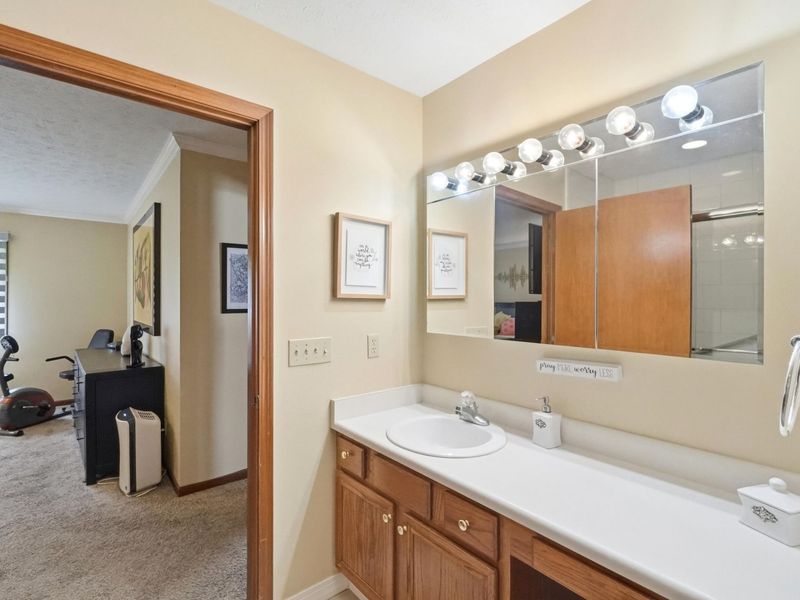 5642 Fox Ridge Drive, Springfield, OH 45503 Photo 16