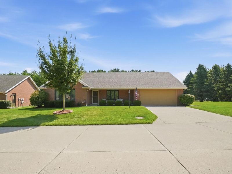 5642 Fox Ridge Drive, Springfield, OH 45503 Photo 3