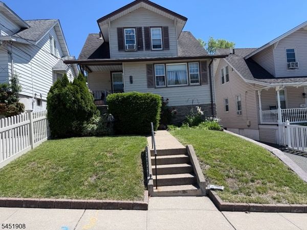 106 N 17Th St, Prospect Park, NJ 07508