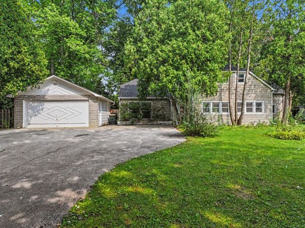 1511 N Dryden Avenue , Arlington Heights, IL 60004