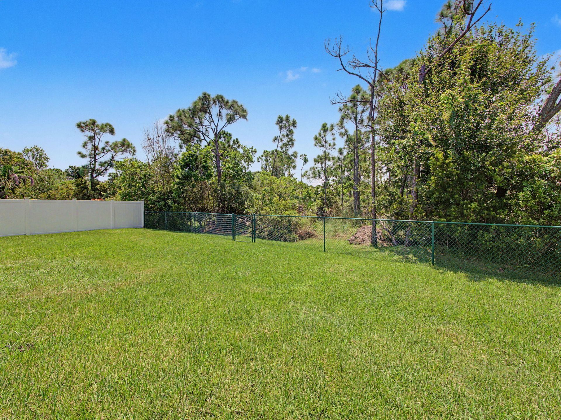 5006 SE Devenwood Way, Stuart, FL 34997 Photo