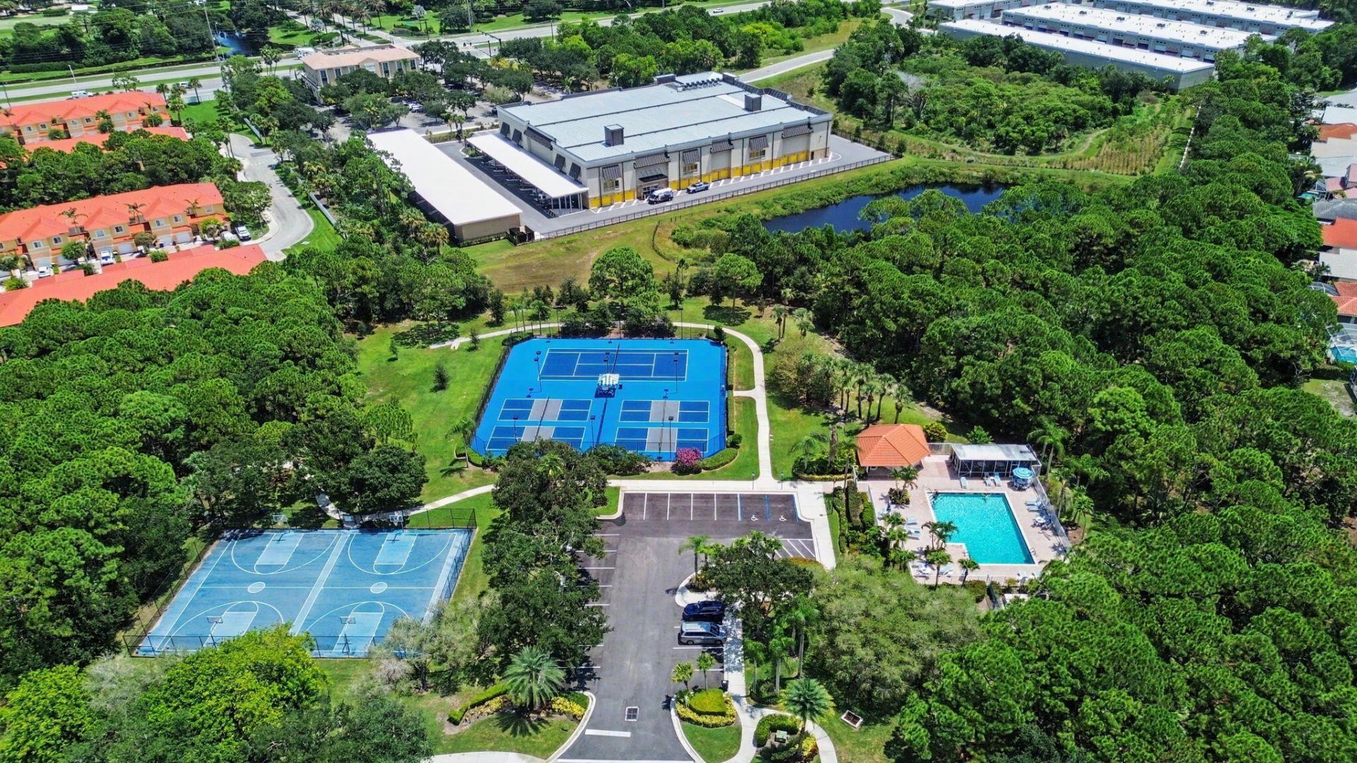 5006 SE Devenwood Way, Stuart, FL 34997 Photo