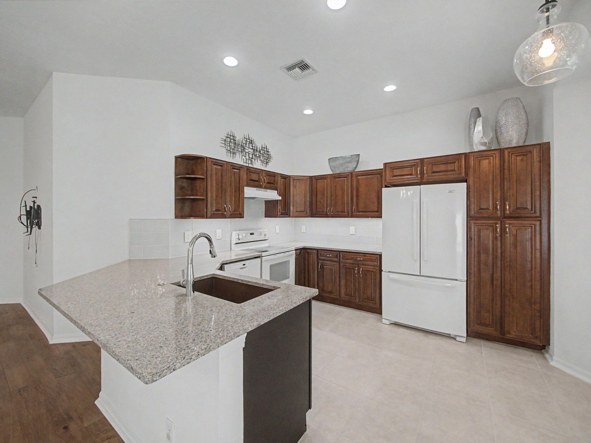 5006 SE Devenwood Way, Stuart, FL 34997 Photo