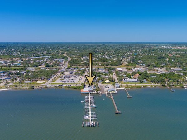 806 INDIAN RIVER Drive, Sebastian, FL 32978