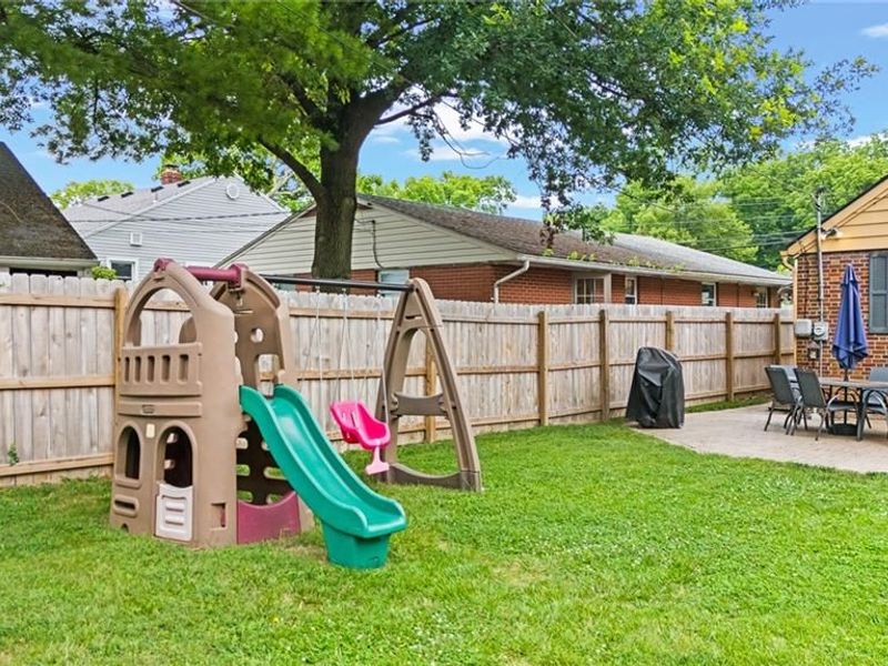 702 W Market Street, Troy, OH 45373 Photo 8