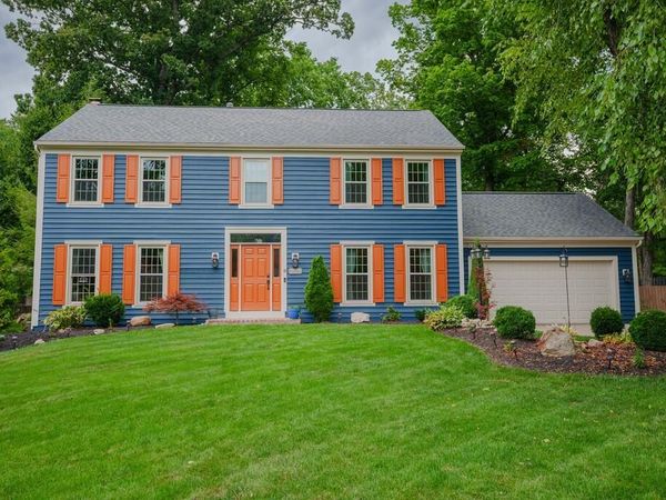9520 Camelot Street NW, Pickerington, OH 43147