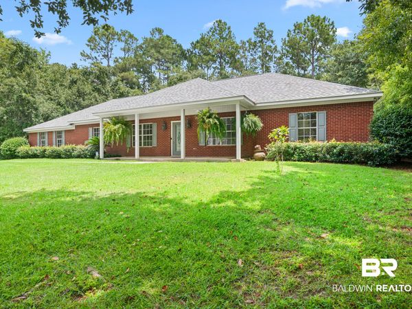 4918 Mill House Road, Gulf Shores, AL 36542