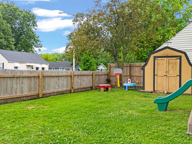 702 W Market Street, Troy, OH 45373 Photo 9