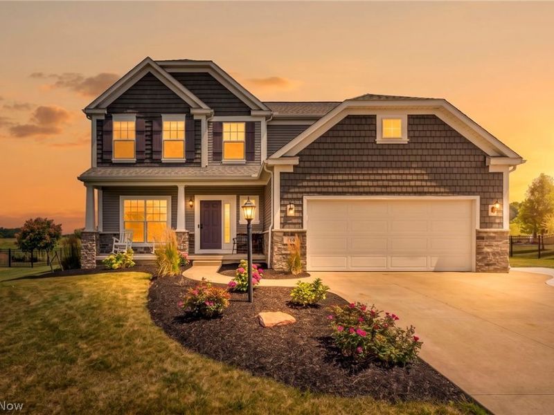 344 Heatherby NE, Hartville, OH 44632 Photo 2