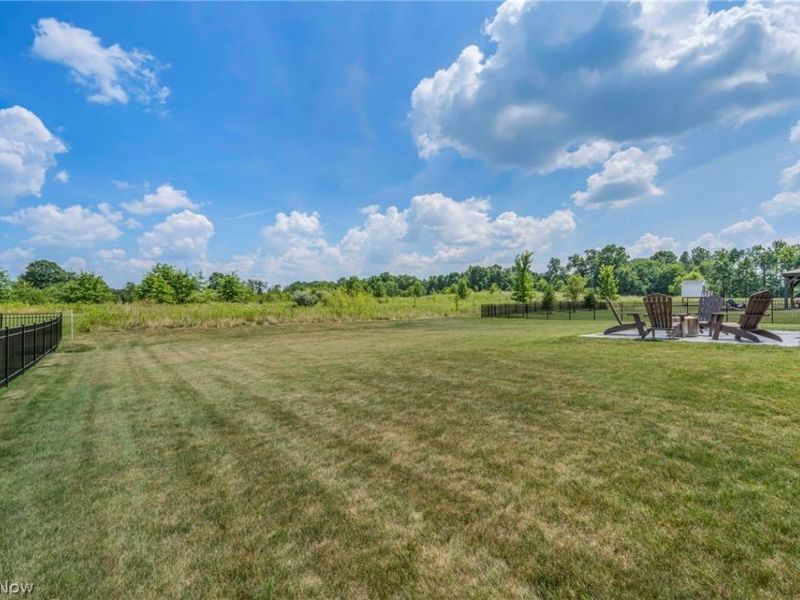 344 Heatherby NE, Hartville, OH 44632 Photo 38