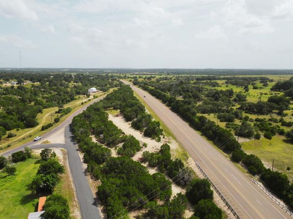 131 Spur 440, Florence, TX 76527