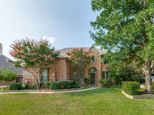 421 Shady Oaks Drive , Murphy, TX 75094
