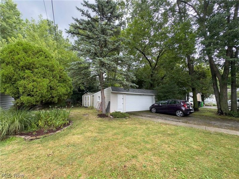 1517 Holmden Road, South Euclid, OH 44121 Photo 7