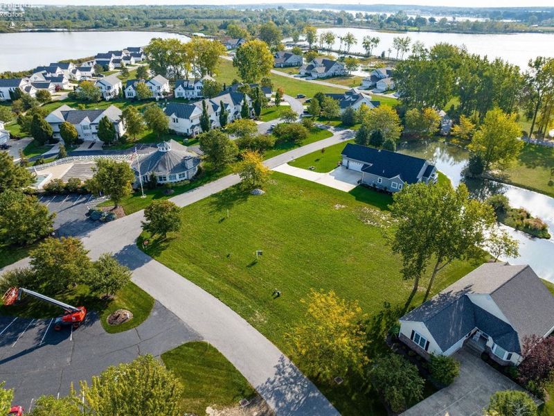 1229 Catawba Bay Drive, Port Clinton, OH 43452 Photo 16