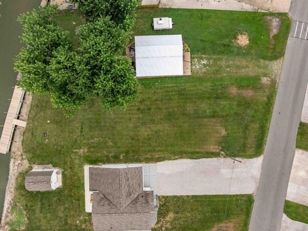 3115 W Canal Road, Port Clinton, OH 43452