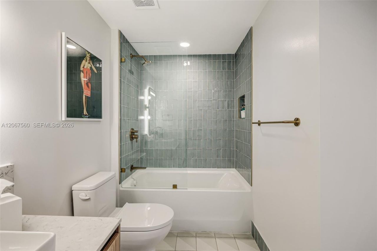 159 NE 6th St, Unit 4713, Miami, FL 33132 Photo