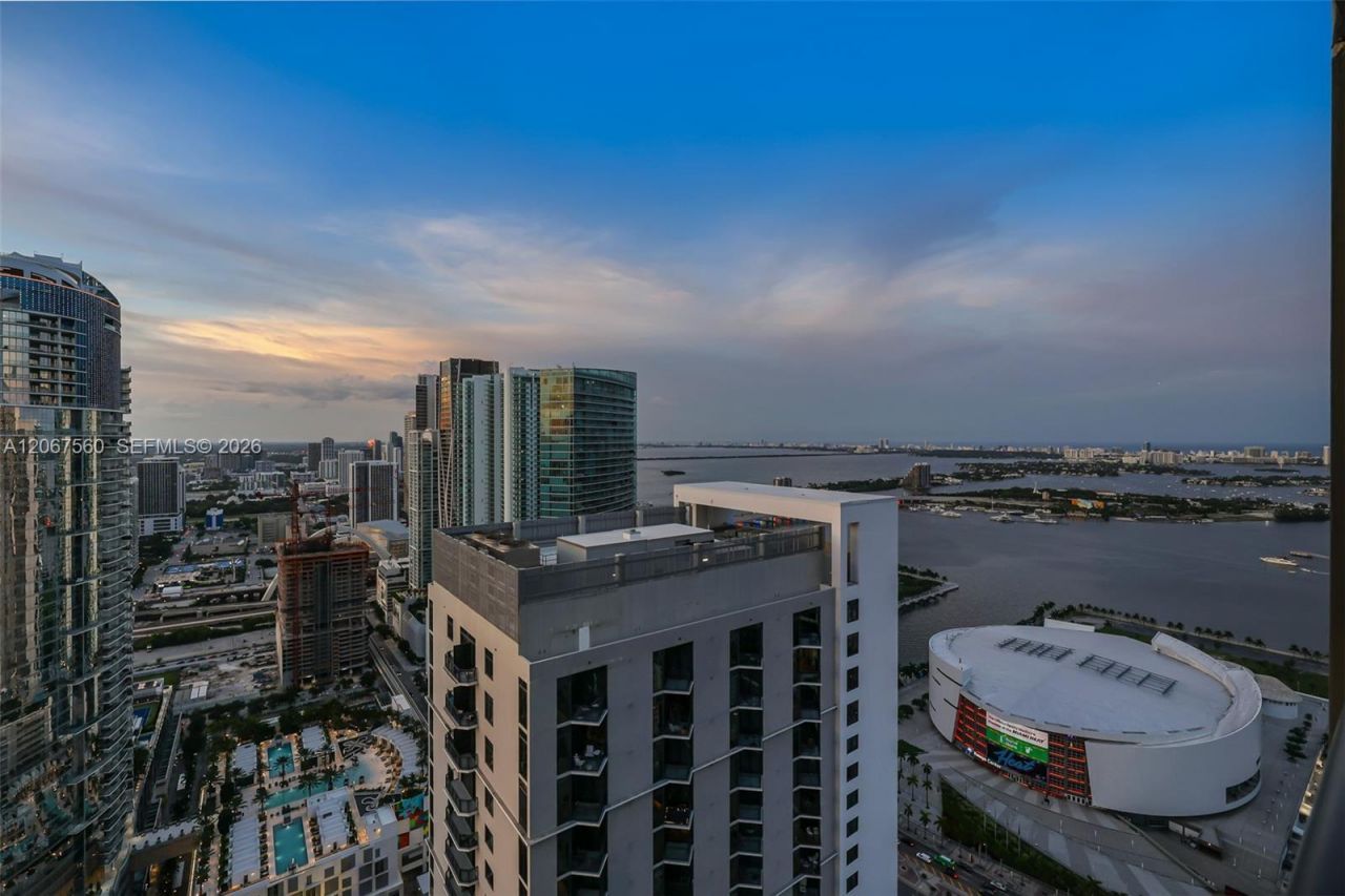 159 NE 6th St, Unit 4713, Miami, FL 33132 Photo
