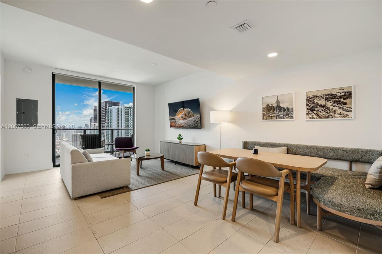 159 NE 6th St, Unit 4713, Miami, FL 33132 Photo