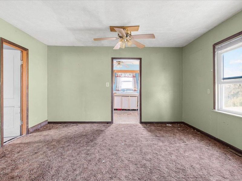 112 Warren Avenue, Russells Point, OH 43348 Photo 11
