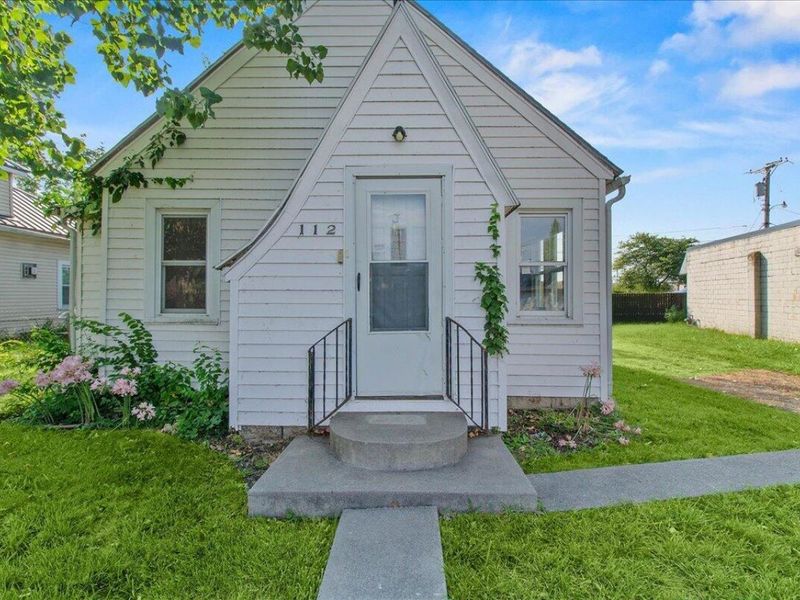 112 Warren Avenue, Russells Point, OH 43348 Photo 2