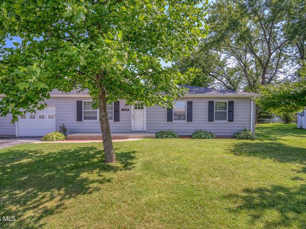 124 Marshall Avenue , Pemberville, OH 43450