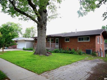 6224 Walker Avenue, Lincoln, NE 68507
