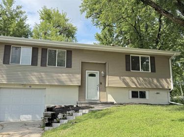 16 Anderson Way, Yutan, NE 68073