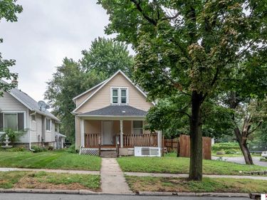 2850 Corby Street, Omaha, NE 68111